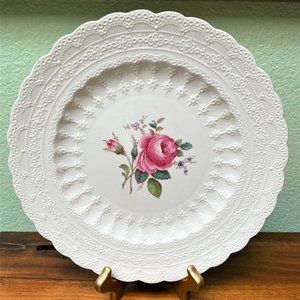 2 Spode Jewel Billingsley Rose Dinner Plates in Excellent Used condition